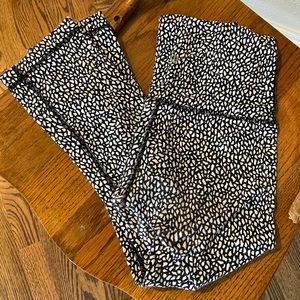 Lululemon Cropped Leggings Size 6